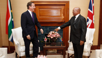 Britain's Prime Minister David Cameron and South Africa's President Jacob Zuma in Pretoria (Reuters/Christopher Furlong)