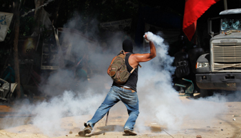 A protester durring against the Tambor mining project in the community of La Puya, San Jose del Golfo (Reuters/Jorge Dan Lopez)