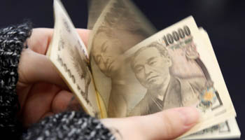 10,000 yen notes (Reuters/Shohei Miyano/Illustration/File Photo)