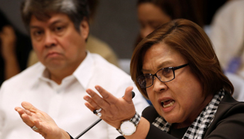 Senator Leila de Lima speaking at a Senate hearing in Pasay, Metro Manila, Philippines (Reuters/Erik De Castro)