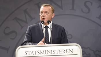 Venstre Lars Loekke Rasmussen (Reuters/Keld Navntoft/Scanpix Denmark)