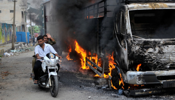 Bengaluru after riots over the Kaveri river dispute between Karnataka and Tamil Nadu (Reuters/Abhishek N. Chinnappa)