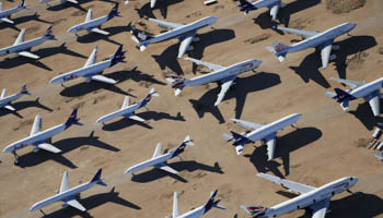 Airplanes stored in the desert in Victorville, California (Reuters/Lucy Nicholson)