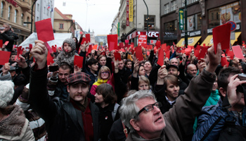 Demonstrators in 2014, accuse Czech President Milos Zeman of cosying up to Russia (Reuters/David W Cerny)