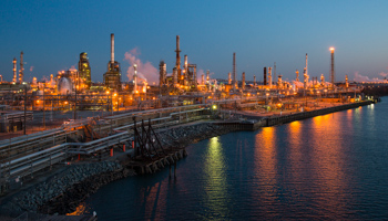 The Philadelphia Energy Solutions oil refinery in Philadelphia (Reuters/David M. Parrott)