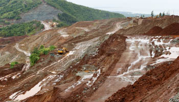 A view of nickel-ore mine SR Metals in Tubay, Agusan del Sur, in southern Philippines (Reuters/Erik De Castro)