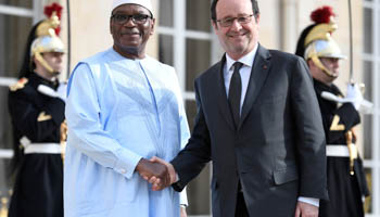French President Francois Hollande and Malian President Ibrahim Boubacar Keita in Paris, February 2017 (Reuters/Stephane de Sakutin/Pool)