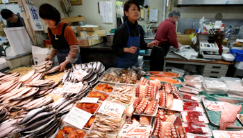 Fish and seafood are displayed at Washo Market in Kushiro (Reuters/Issei Kato)