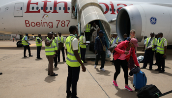 Passengers disembark from an Ethiopian Airlines aircraft at Kaduna airport (Reuters/Afolabi Sotunde)