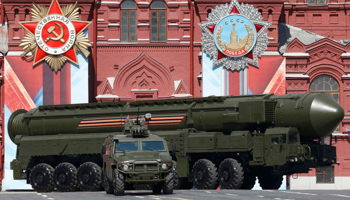 A Russian Yars RS-24 intercontinental ballistic missile system at a 2016 Victory Day parade, at Red Square in Moscow (Reuters/Grigory Dukor)