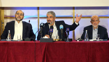 Hamas leader Khaled Meshaal gestures as he announces a new policy document in Doha, Qatar, May 1, 2017. (Reuters/Naseem Zeitoon)