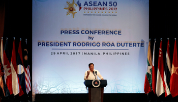 Philippine President Rodrigo Duterte at the 30th ASEAN summit in Manila, April 2017 (Reuters/Erik De Castro)