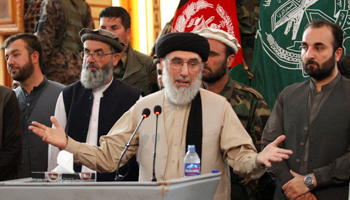 Afghan warlord Gulbuddin Hekmatyar speaks to supporters in Jalalabad province, Afghanistan (Reuters/Parwiz)