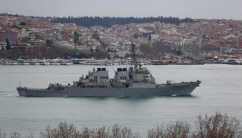 US Navy guided-missile destroyer USS Porter sails in the Bosphorus, on its way to the Mediterranean Sea, in Istanbul (Reuters/Murad Sezer)