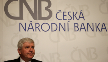 Czech National Bank Governor Jiri Rusnok at a news conference in Prague (Reuters/David W Cerny)