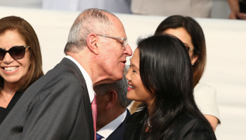 President Pedro Pablo Kuczynski and Fuerza Popular leader Keiko Fujimori (Reuters/Mariana Bazo)