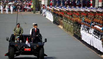 Indonesian President Joko Widodo inspects the military forces (Reuters/Beawiharta)