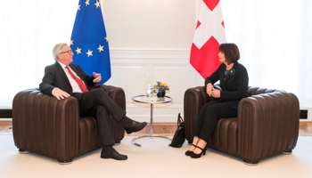 Swiss Federal President Doris Leuthard with European Commission President Jean-Claude Juncker during Juncker's official visit in Bern, Switzerland, 2017 (Reuters/Peter Klaunzer)