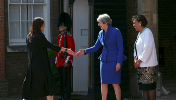 New Zealand's Prime Minister Jacinda Ardern, UK Prime Minister Theresa May and Secretary General of the Commonwealth Patricia Scotland (Reuters/Toby Melville)