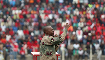 Movement for Democratic Change (MDC) Alliance presidential candidate Nelson Chamisa speaks at a rally in Mutare (Reuters/Philimon Bulawayo)