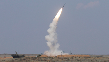 An S-300 missile is launched (Reuters/Maxim Shemetov)