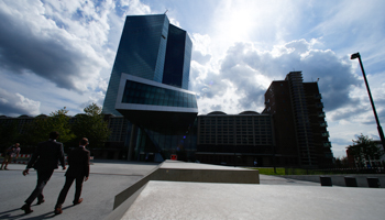 The European Central Bank (ECB) headquarters in Frankfurt, Germany (Reuters/Ralph Orlowski)