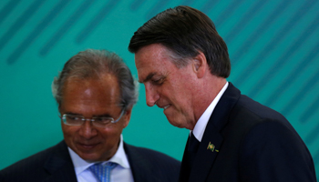 President Jair Bolsonaro (right) and Economy Minister Paulo Guedes (Reuters/Adriano Machado)