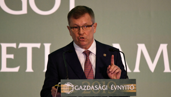 National Bank Governor Gyorgy Matolcsy addresses a business conference in Budapest, February 27 (Reuters/Tamas Kaszas)