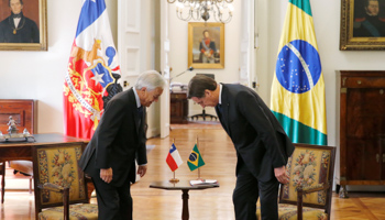 Chilean President Sebastian Pinera (l) and his Brazilian counterpart Jair Bolsonaro in Santiago (Reuters/Rodrigo Garrido)