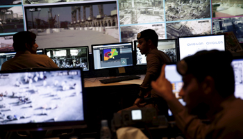 Saudi police monitoring holy places in Mecca (Reuters/Ahmad Masood)