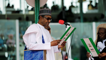 Nigerian President Muhammadu Buhari takes the oath of office during his inauguration for a second term, May 29, 2019 (Reuters/Afolabi Sotunde)