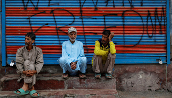 Kashmiri men in Srinagar (Reuters/Danish Siddiqui)