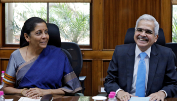 Finance Minister Nirmala Sitharaman and Reserve Bank of India Governor Shaktikanta Das (Reuters/Anushree Fadnavis)