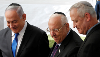 Prime Minister Binyamin Netanyahu, President Reuven Rivlin and opposition leader Benny Gantz attend a memorial ceremony for the late President Shimon Peres, September 19 (Reuters/Ronen Zvulun)