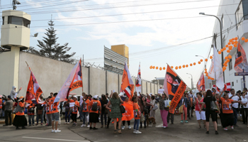 Supporters of Keiko Fujimori outside the Santa Monica prison where she is held (Reuters/Guadalupe Pardo)
