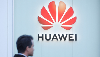 The logo of Huawei is seen in Davos, Switzerland January 22, 2020 (Reuters/Arnd Wiegmann)