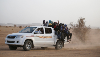 Migrants crossing the Sahara desert towards Libya near Agadez, Niger, May 2016 (Reuters/Joe Penney)