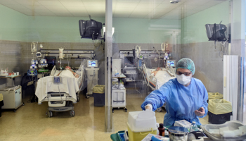  Intensive care unit at the Oglio Po hospital in Cremona, Italy, 2020 (Reuters/Flavio Lo Scalzo)