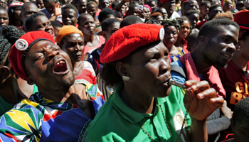 Opposition supporters celebrate after the Constitutional Court annulled the May 2019 presidential vote, Lilongwe, Malawi, February 4 (Reuters/Eldson Chagara)