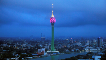 The Lotus Tower in Colombo (Reuters/Dinuka Liyanawatte)