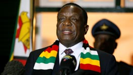 Zimbabwean President Emmerson Mnangagwa (Reuters/Philimon Bulawayo)