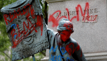 A deliberately damaged statue near Capitol Hill, Washington, United States, July 7, 2020 (Reuters/Tom Brenner)