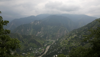 The Neelum valley in Pakistan-administered Kashmir (Reuters/Saiyna Bashir)