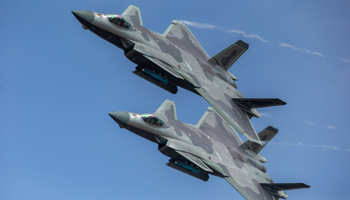 Chinese J-20 fighter jets (Shutterstock)