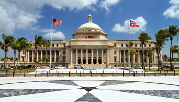 Puerto Rico’s capitol building (Shutterstock / Dennis van de Wat)