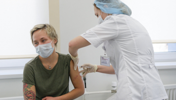 COVID-19 vaccination in Moscow, December 2020 (Chine Nouvelle/SIPA/Shutterstock)