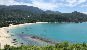 A deserted beach on the tourist island of Koh Pha-ngan (Adam Schreck/AP/Shutterstock)