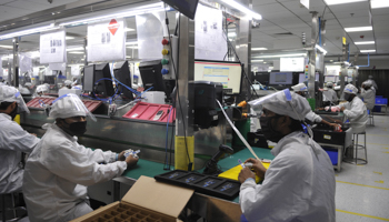 A mobile phone manufacturing factory in Noida (Sunil Ghosh/Hindustan Times/Shutterstock)