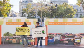 Protesters gather in front of the Valencia city hall to demand improvements in agro-ecological markets and a sustainable food model for the city on the occasion of World Cities Day, October 30, 2020 (Xisco Navarro/ZUMA Wire/Shutterstock)