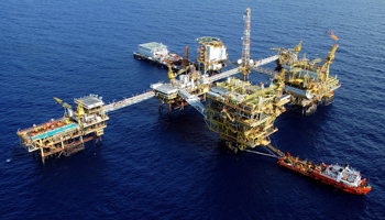 A Shell drilling project in Malaysian waters (Action Press/Shutterstock)